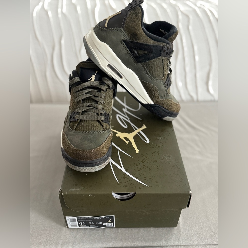 Youth Air Jordan 4 Retro SE Craft GS shoes